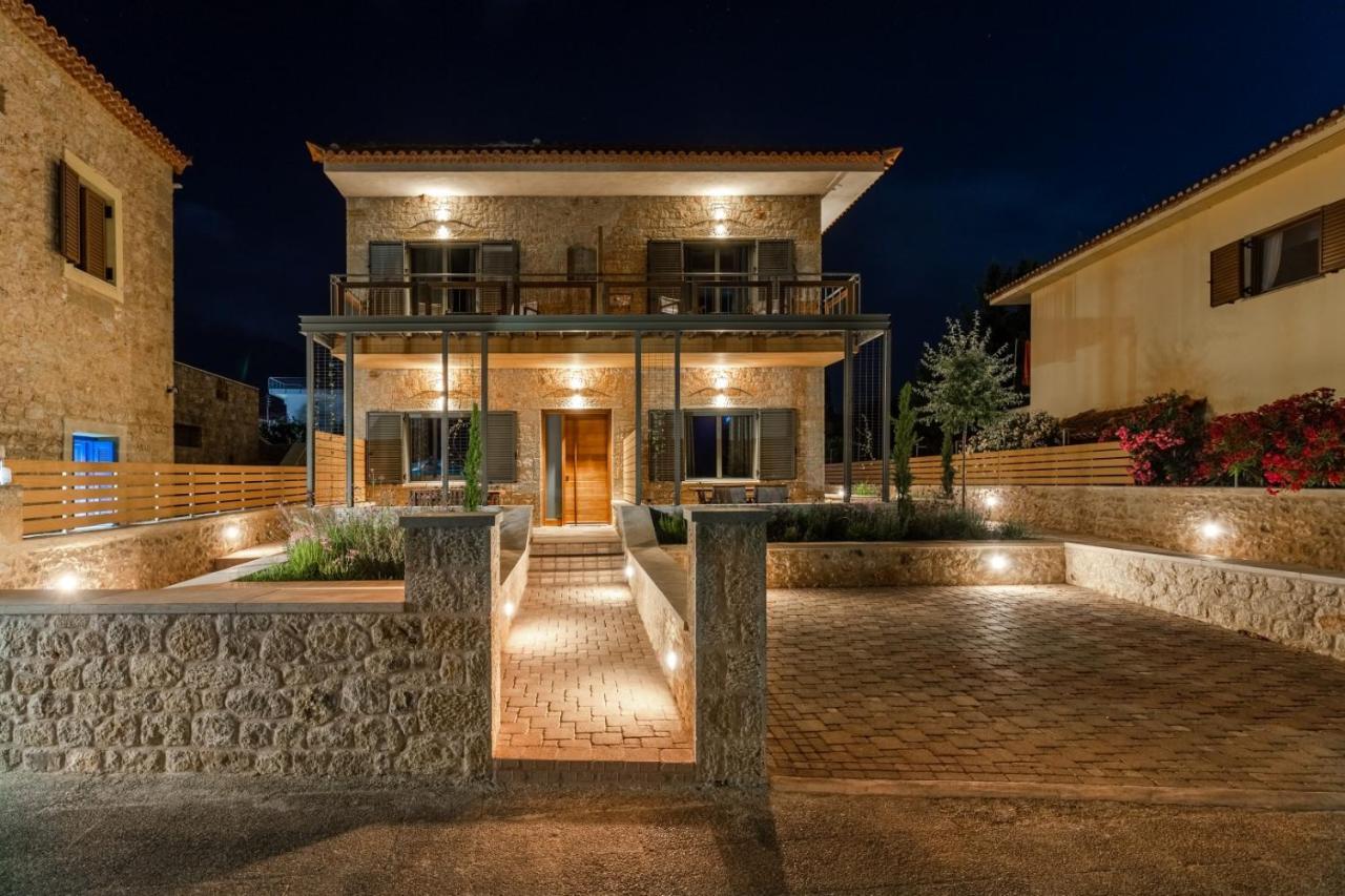 Sophia'S Beach House Levktron Exterior photo